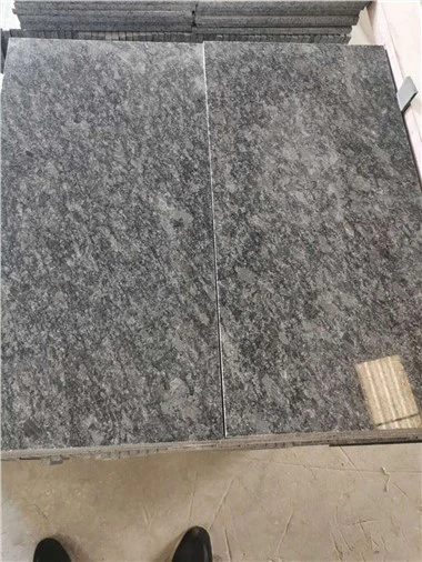 کاشی گرانیت خاکستری فولادی
